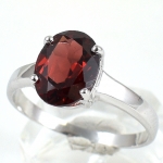 แหวนเงินแท้ 92.5% ฝังพลอยโกเมนแท้