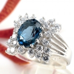 แหวนเงินแท้ 92.5% ฝังพลอยลอนดอนบลูโทปาซแท้