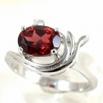 แหวนเงินแท้ 92.5% ฝังพลอยโกเมนแท้