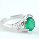 SKJewelryFactory แหวนพลอยเม็ดเดี่ยว แหวนเงินแท้ 92.5% ฝังพลอยกรีนอะเกทแท้ ER00027-GAG