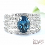 SKJewelryfactory แหวนพลอยแท้ ดีไซส์เพชร 5 แถว ประดับยอดด้วย พลอยลอนดอนบลูโทปาซแท้ ER00919-LBT