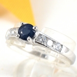 แหวนเงินแท้ 92.5% ฝังพลอยไพลินแท้