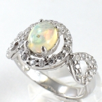 แหวนเงินแท้ 92.5% ฝังพลอยโอปอลแท้