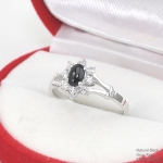 SKJewelryfactory แหวนนิลแท้ ล้อมเพชร ตัวเรือนเงินแท้ ER01228-ONC