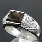 แหวนเงินแท้ 92.5% ฝังพลอยสโมกกี้ควอทซ์แท้