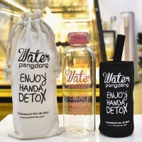 ขวดใส่น้ำ Pongdang Water ฝาสี ปากกว้าง 3.5 ซม. 800 ml. - สีชมพู