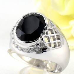 แหวนเงินแท้ 92.5% ฝังพลอยนิลแท้ MR00500-ONX