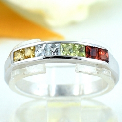 แหวนเงินแท้ 92.5% ฝังพลอยแท้คละสี ER00317-MCG3