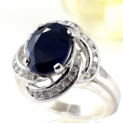 แหวนเงินแท้ 92.5% ฝังพลอยไพลินแท้