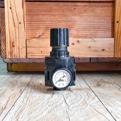 ตัวควบคุมแรงดันลม (Air Pressure Regulators) PARKER รุ่น AR Series