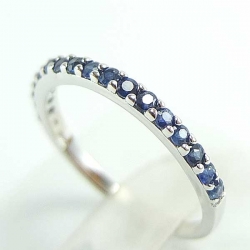 แหวนเงินแท้ 92.5% ฝังพลอยไพลินแท้