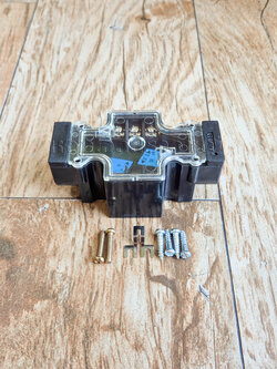 กล่องไฟวาล์วไฟฟ้า Terminal Box Yuken DSG-01 Series