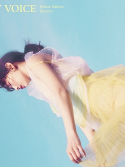 [Pre] Tae Yeon : 1st Album - My Voice (Deluxe Edition) (Random Ver.)