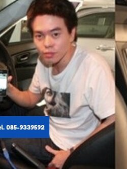 คุณป๋องติดรุ่น Ultimate ครับ ใช้ได้ทั้ง USB iPod iPhone และก็ Bluetooth ด้วยเลย เลือกแอบๆ ไมค์ตรงมุมวัดรอบ จะได้ไม่ขัดสายตาเวลามองเรือนไมล์