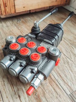 วาล์วมือโยกแบบ4ทิศทาง (Directional Control Joystick Valve) Badestnost