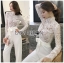 เสื้อผ้าเกาหลี พร้อมส่ง จัมป์สูท ผ้าลูกไม้ต่อกางเกง