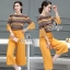 พร้อมส่ง เสื้อลายขวางอัดย่นโทนสีเหลืองไล่สีครีมน้ำตาล