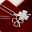 WT009 สร้อยสีเงิน พร้อมจี้รูปใบโคลเวอร์ ประดับด้วยเพชร สวยงามมากคะ