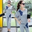 พร้อมส่ง เสื้อแขนยาวประดับดอกครึ่งซีก