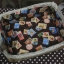 ชิ้นงานดิบ ผักตบชวา ทำ Decoupage งานเพนท์ ตระกร้าทรงผืนผ้าเตี้ยหูหนัง บุผ้าวินเทจตีตาราง ติดลูกไม้วินเทจ โทนสีน้ำตาล