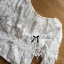 พร้อมส่ง เสื้อเปิดไหล่ผ้าคอตตอนตกแต่งผ้าลูกไม้