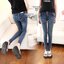 พร้อมส่ง กางเกงยีนส์แต่งคริสตัลผ่าปลายขาเล็กน้อย