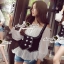 พร้อมส่ง เสื้อเปิดไหล่งานเย็บติดด้วยกั๊กสีดำ