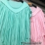 เสื้อผ้าเกาหลี พร้อมส่ง เสื้อยืด พู่ห้อยหน้า