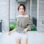 เสื้อผ้าเกาหลี พร้อมส่ง เสื้อคอป ปลายสม็อก ทรงสวย