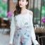 เสื้อผ้าเกาหลี พร้อมส่ง เสื้อเว้าไหล่ปักลาย+กก