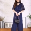 เสื้อผ้าเกาหลี พร้อมส่ง จั๊มสูท คอV แต่งโช้คเกอร์ช่วงคอ