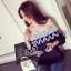 พร้อมส่ง เสื้อยืดคอปาดแขนจั้ม ลายหยัก