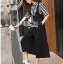 พร้อมส่ง เสื้อยืดลายทางตัดฉลุและเอี๊ยมกางเกงสีดำ
