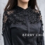 เสื้อเกาหลี พร้อมส่ง เสื้อเชิ้ต ผ้าลูกไม้ สลับปักดอกไม้
