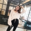 เสื้อเกาหลี พร้อมส่ง เสื้อคอVแต่งรุ่ย