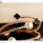 WT065 กำไลข้อมือ ประดับด้วยเพชร ช่วงปลายประดับด้วยดอกไม้สีดำ แบบเกี่ยว สวยหวาน