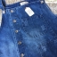 เสื้อผ้าเกาหลี พร้อมส่ง เอี๊ยมยีนส์ สีฟอกแต่งกระดุม