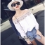 พร้อมส่ง เสื้อทรงปาดไหล่ เล่นลายลูกไม้ฉลุยางยืด