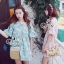 พร้อมส่ง มินิเดรสคอวี แขนทรงโลตัสระบายชาย