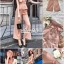 เสื้อผ้าเกาหลี พร้อมส่ง จั๊มสูท เกาะอก โทนสีพีทอ่อน