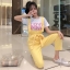 เสื้อผ้าเกาหลี พร้อมส่ง เสื้อยืด กับ เอี๊ยม
