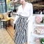 พร้อมส่ง Shirt สีขาว แขนยาว แต่งคอวี