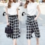 พร้อมส่ง เซ็ตเสื้อคอบัวสีขาว ผ้าลายฉลุสลับหยักซิกแซก